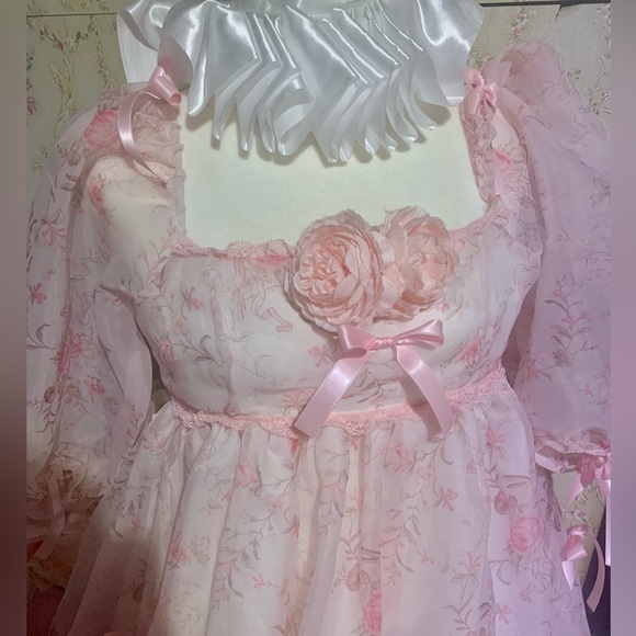 SOLD - Picture 5 of 8